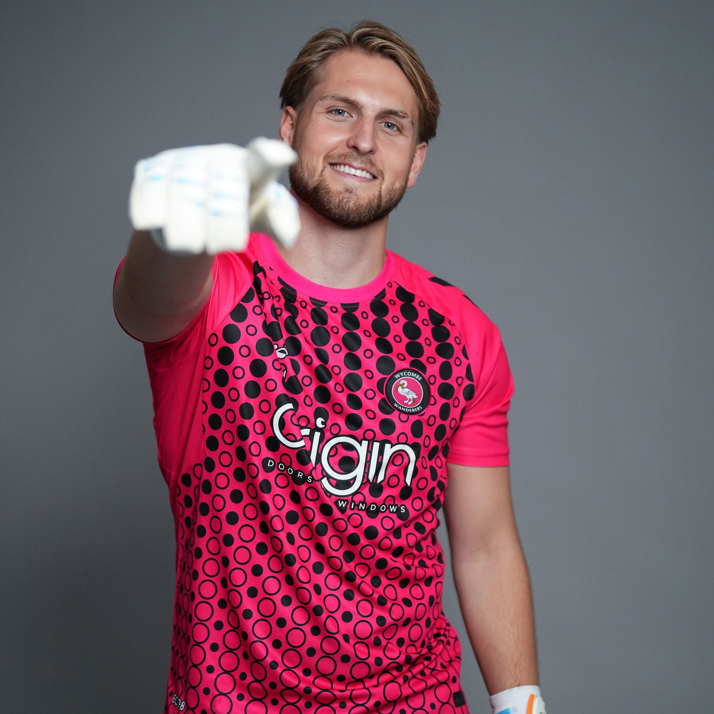Wycombe Wanderers Adult Home Goalkeeper Kit 25/26