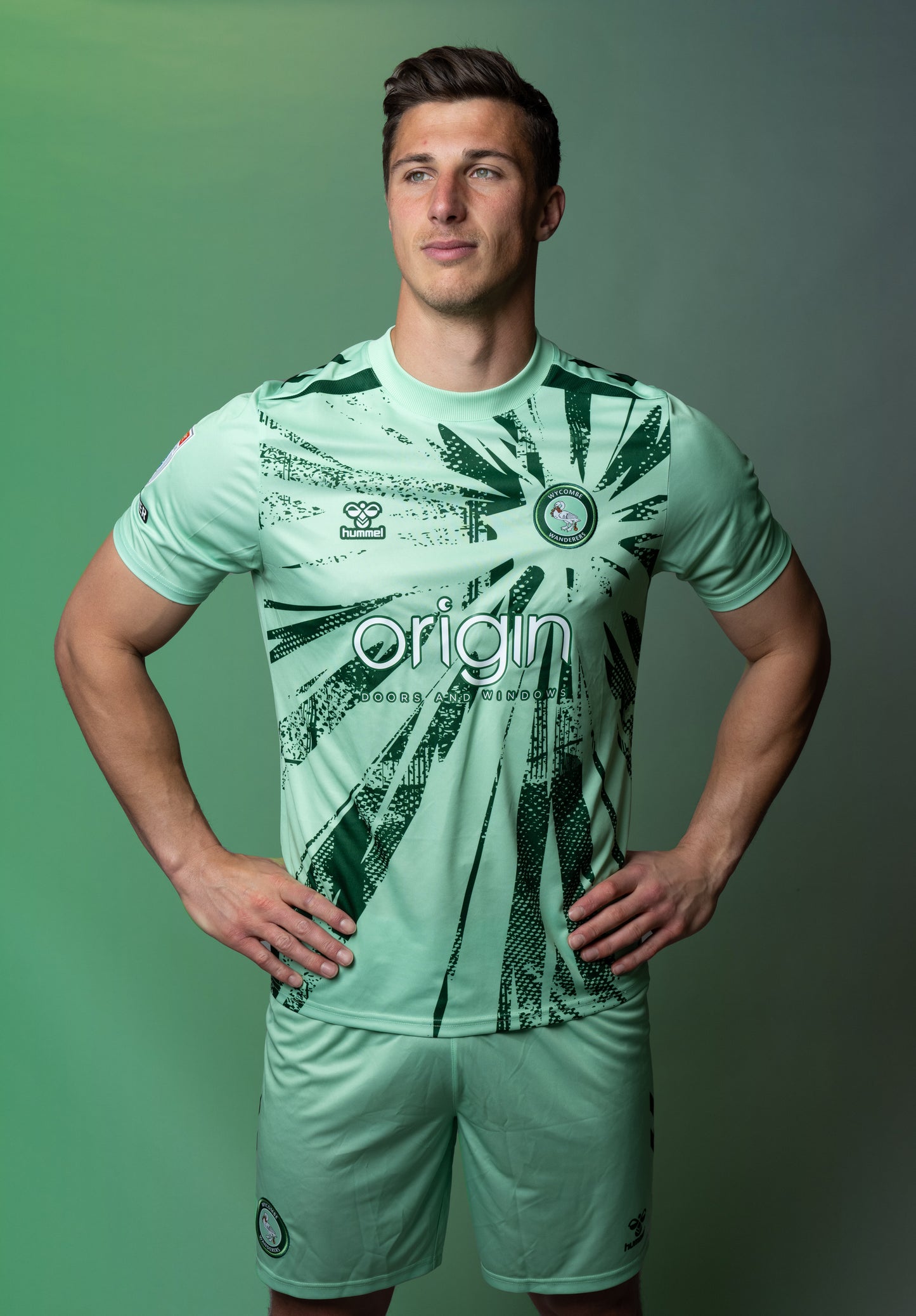 Wycombe Wanderers Adult Home Goalkeeper Shirt 26/27