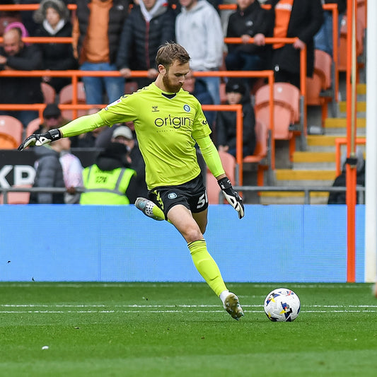 Wycombe Wanderers Youth Away Goalkeeper Shirt 25/26