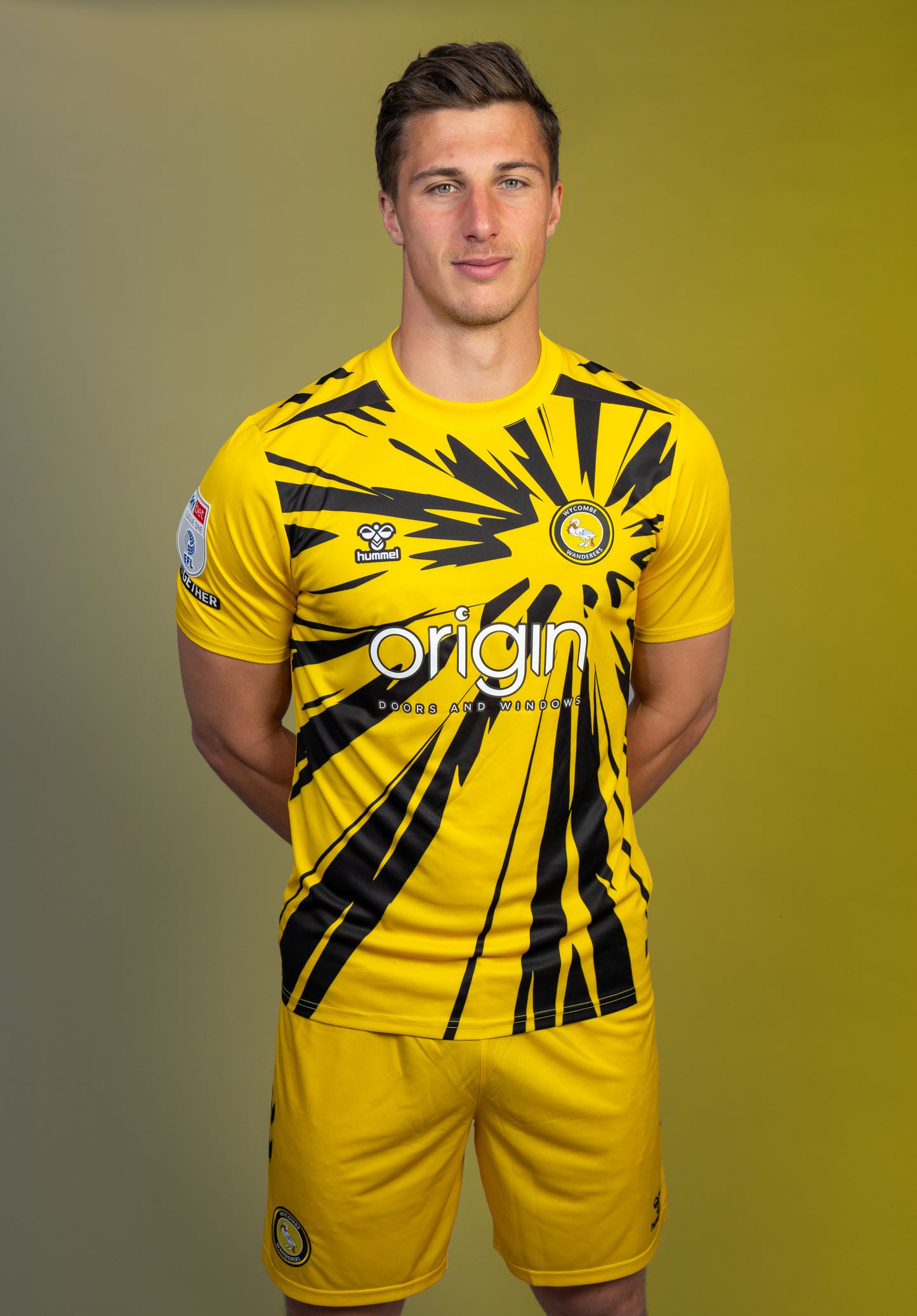 Wycombe Wanderers Adult Away Goalkeeper Shirt 26/27