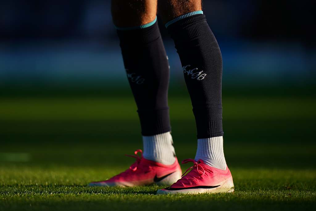 Wycombe Wanderers Kids Home Socks 26/27